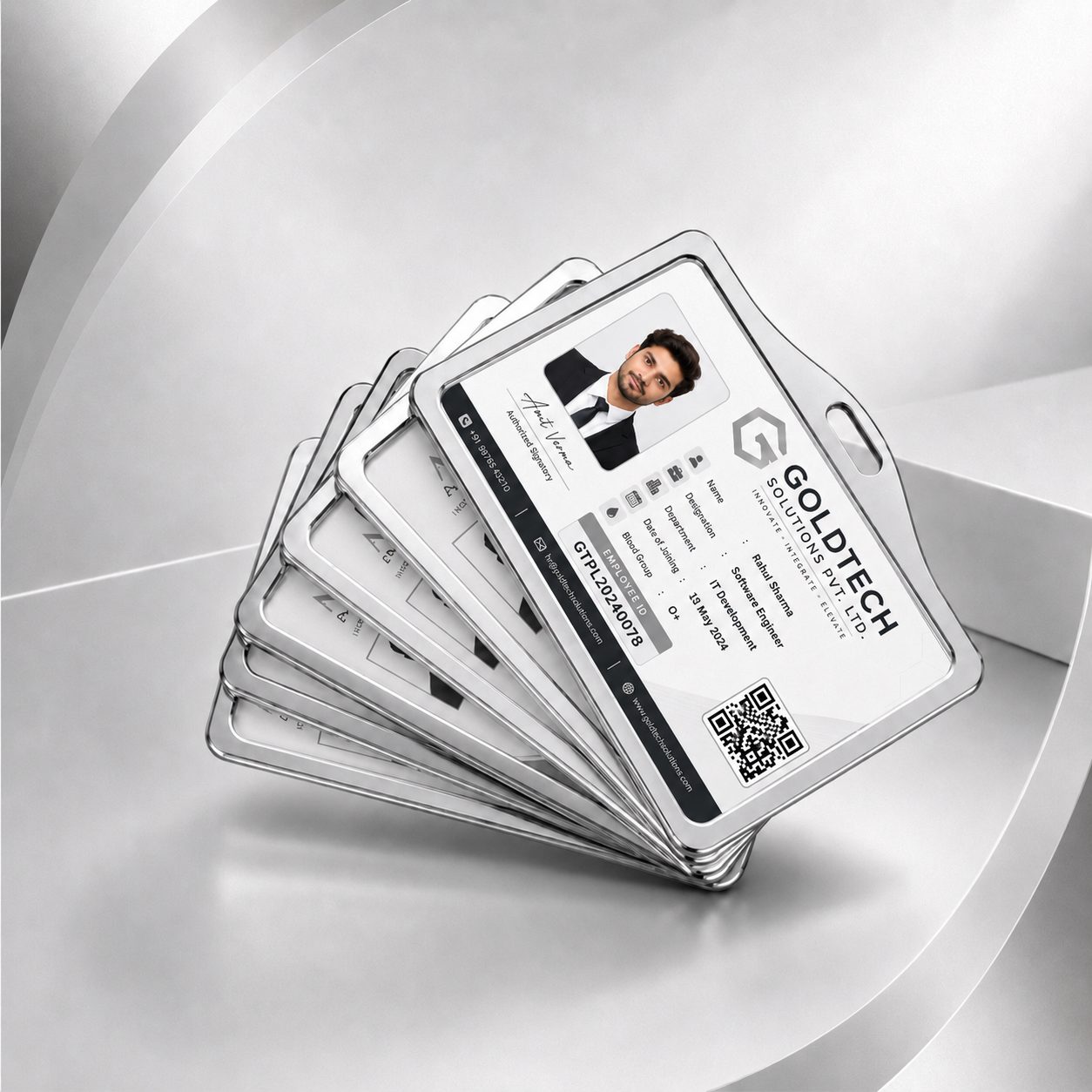 Silver Horizontal Aluminium Holder